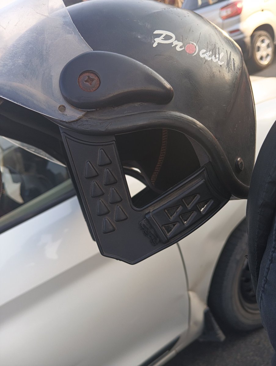 iafjd's tweet photo. @Olacabs @RapidoCares @Uber_India Riders/Bikers registered on your platform are violating road safety norms. 

They are not providing an ISI marked helmet. I am sharing the one provided to me. No ISI marked, without straps.

Develop a system to address this concern positively. https://t.co/OwBvODOFjW