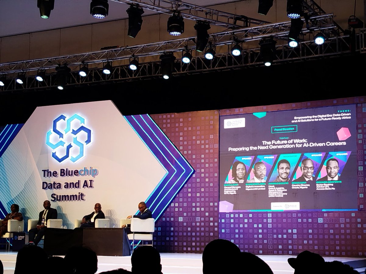 Arianajohnranky's tweet image. Panel Session; The future of work: Preparing the Next Generation for AI-Driven Careers by seasoned industry experts.
#DataAISummit2024 #BluechipTech #Innovation #FutureOfAI #empoweringthedigitalera
@BluechipTechNG