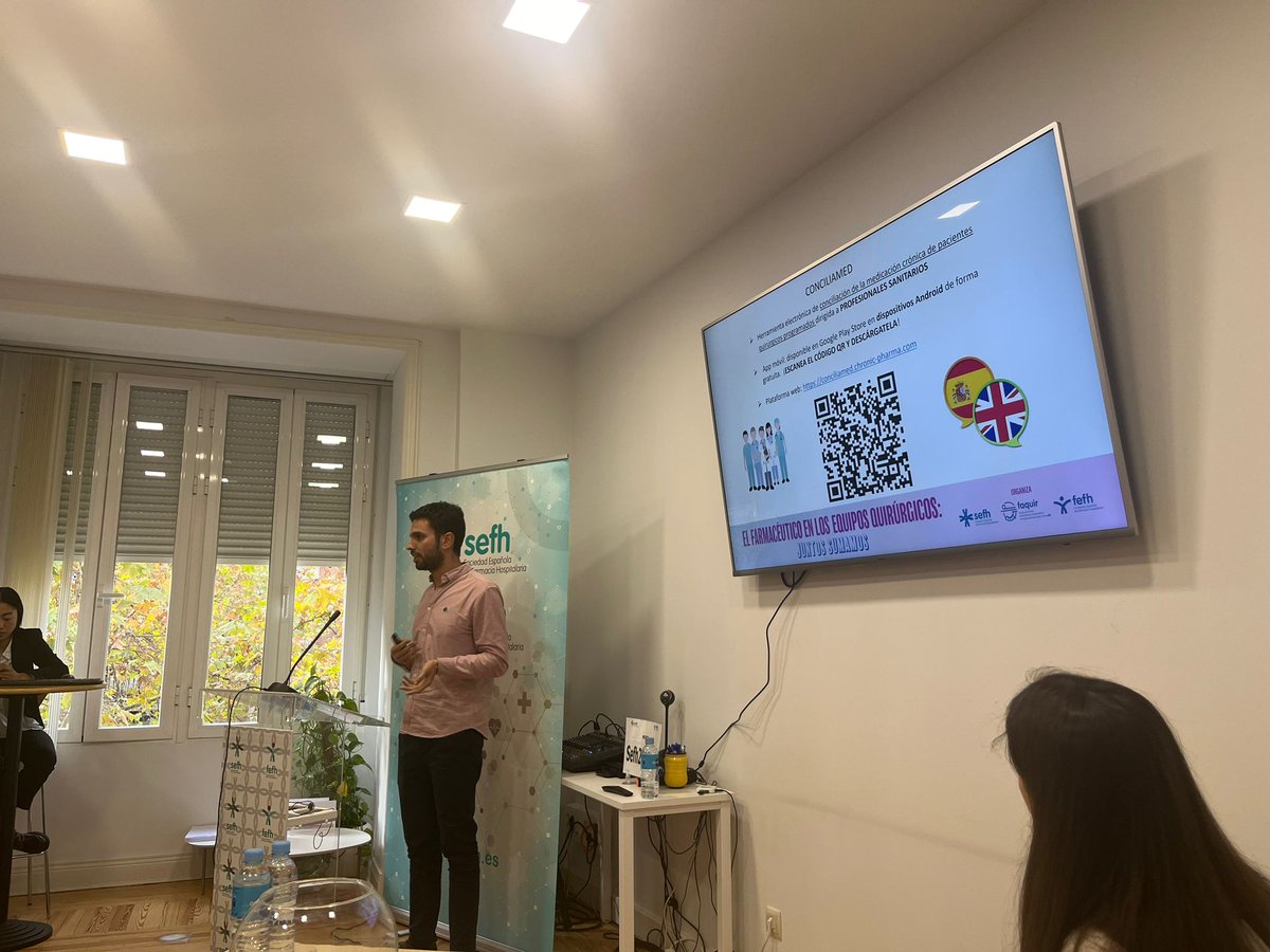 sefh_'s tweet photo. El @grupofaquirsefh ha celebrado una jornada con más de 50 alumnos y ponentes de Farmacia Hospitalaria y Anestesia, abordando avances como conciliación preoperatoria, manejo del dolor agudo postoperatorio y medidas para mejorar la seguridad en el quirófano

🛠️ Destacaron herramientas como ’ConciliaMed’ y estrategias innovadoras, reafirmando el valor del farmacéutico en los equipos quirúrgicos multidisciplinares ¡Juntos sumamos! https://t.co/5A2eWdtzKn