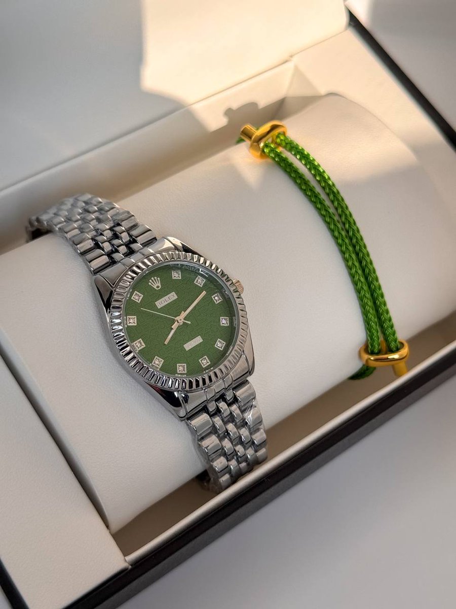 sudan_store1's tweet photo. طقم الهدايا
✨✨ROLEX ✨✨
✨✨HIGH QUALITY ✨✨
✨✨STAINLESS STEEL✨✨
✨✨PRICE ⏭️  15.000 جنيه سوداني ✨✨
سعر الاسورة 5.000جنيه سوداني 
متوفر توصيل لبورتسودان وعطبرة 
للطلب DM أو واتس : 00201012418643 https://t.co/yabnVkE0CW