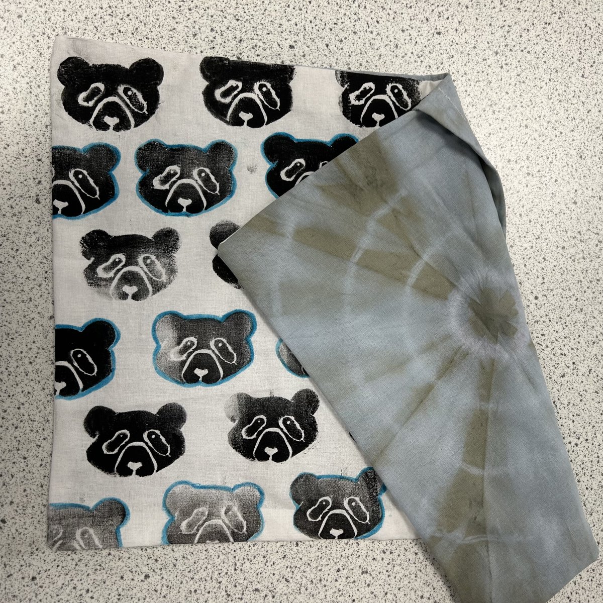 cdstechfaculty's tweet photo. Year 7 have been creating cushions in their textile projects.  These involve many skills including design, using the sewing machine, creating block prints, tie-dye and fabric pens. https://t.co/Pf4zFfI32J