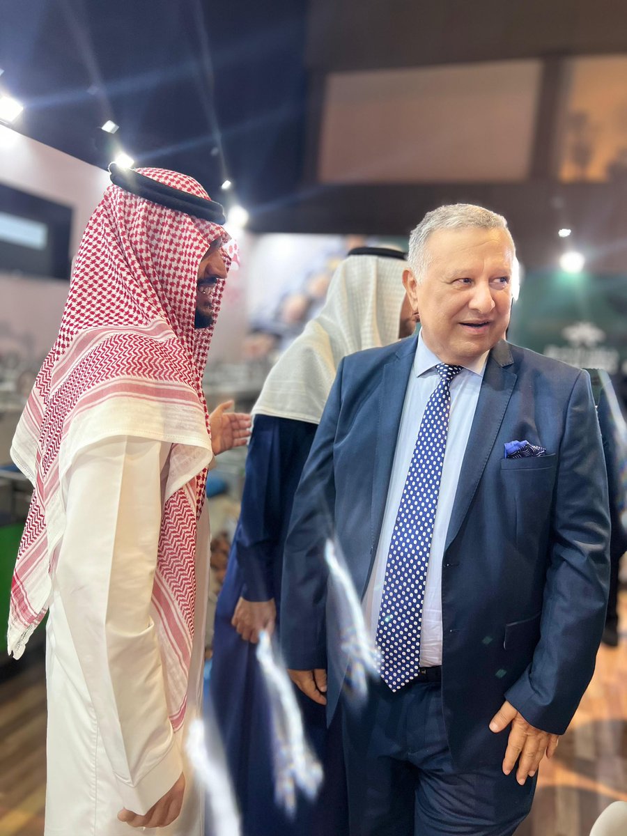 Najdvalleysa's tweet photo. جانب من زيارة السفير المغربي (معرض التمور ٢٠٢٤) https://t.co/DAGi1uHff5
