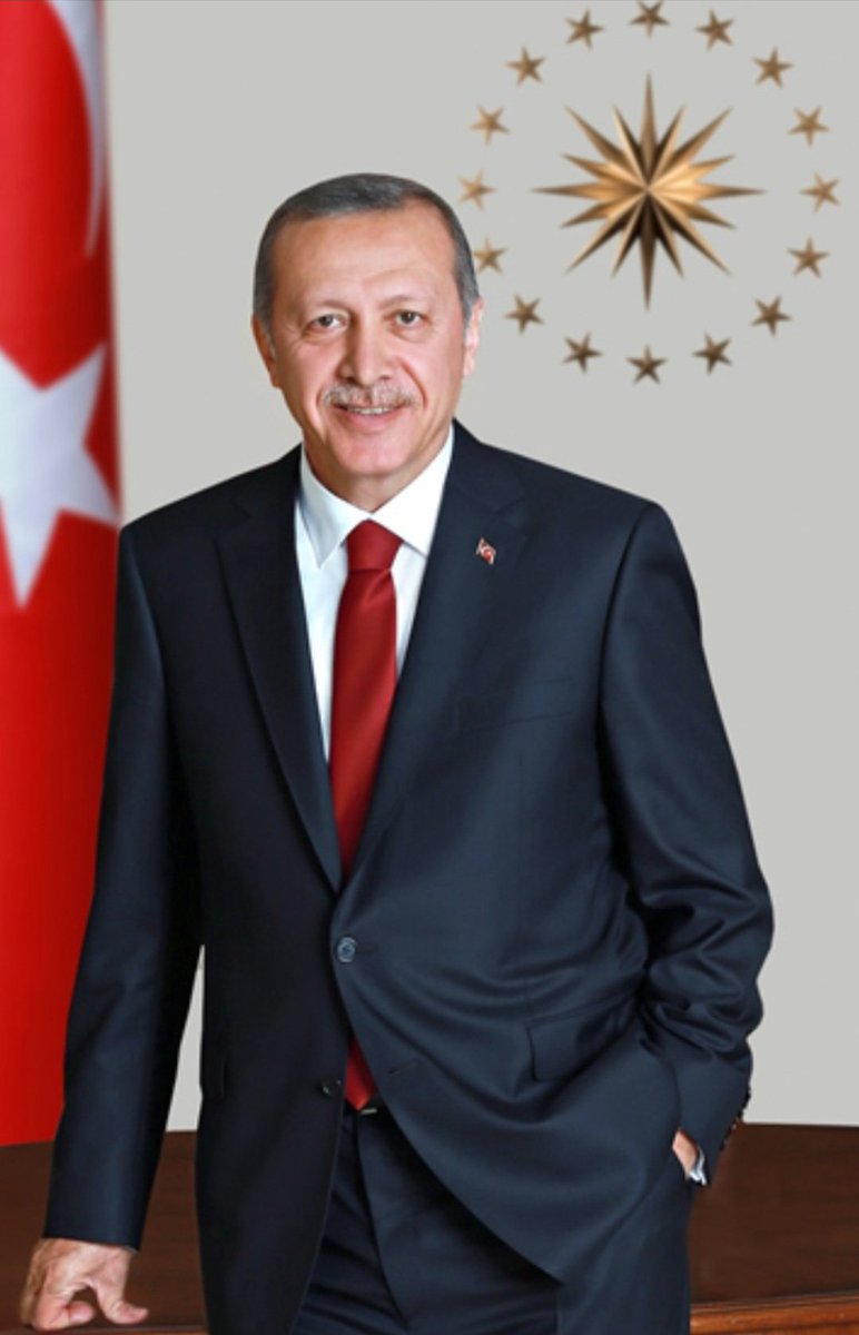 Trbz29's tweet photo. #Erdoğan'dan önce ne yol, ne köprü, ne ne hızlı tren, ne hastane, ne silah sanayii, ne sosyal devlet vardı. Batık bankalar, çalışanına para ödeyemeyen, para dilenen bir ülke vardı. Peki hiç bir iş yapılmamışken #paralar nereye gitti. Hiç bunu sorguladınızmı?
#SeninleyizErdoğan https://t.co/45RmB6q8xX