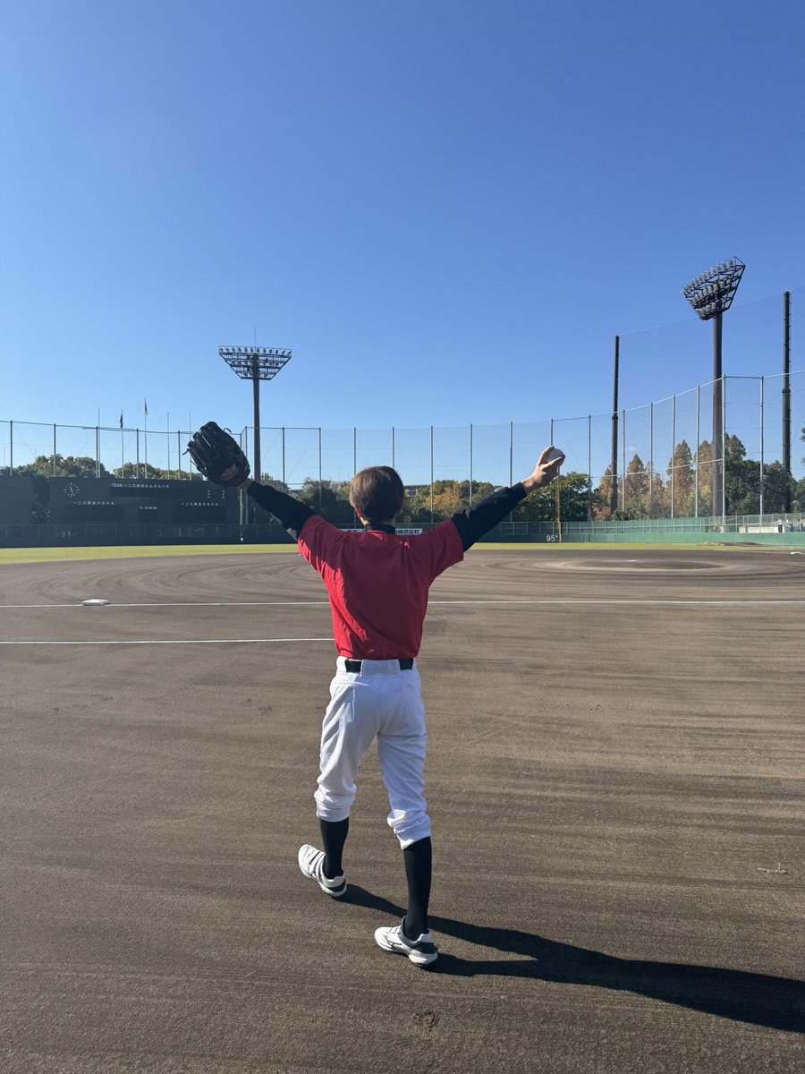 motomachimayuge's tweet photo. いやー、今日告知させていただきましたけど、本当にカンテレさんの年末特番に出演させていただけて嬉しかったです。
髙橋は芸能界引退ではなく、YX factoryの経営や横浜バニラの事業に支障がない範囲で今後も芸能の活動もしていきたいなって思ってます。（こんな僕にオファーいただければの話ですが）
今後ともよろしくお願いします！！！