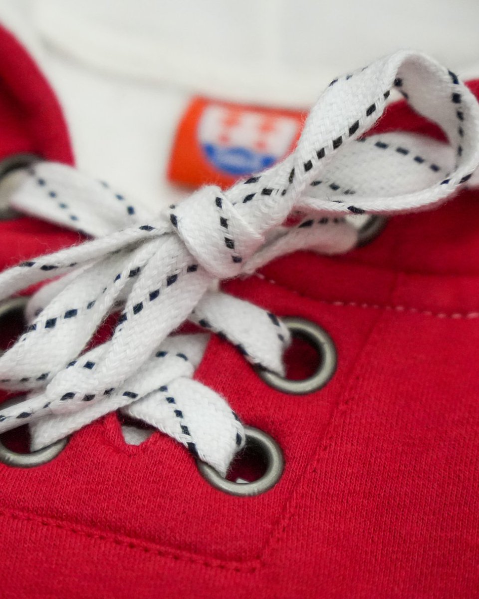 timra_ik's tweet image. Nyheter i shopen! Gör som Bodda och bär denna toksnygga hockeysweatshirt - Finns i shopen! 

🛍️clubshopen.timraik.se