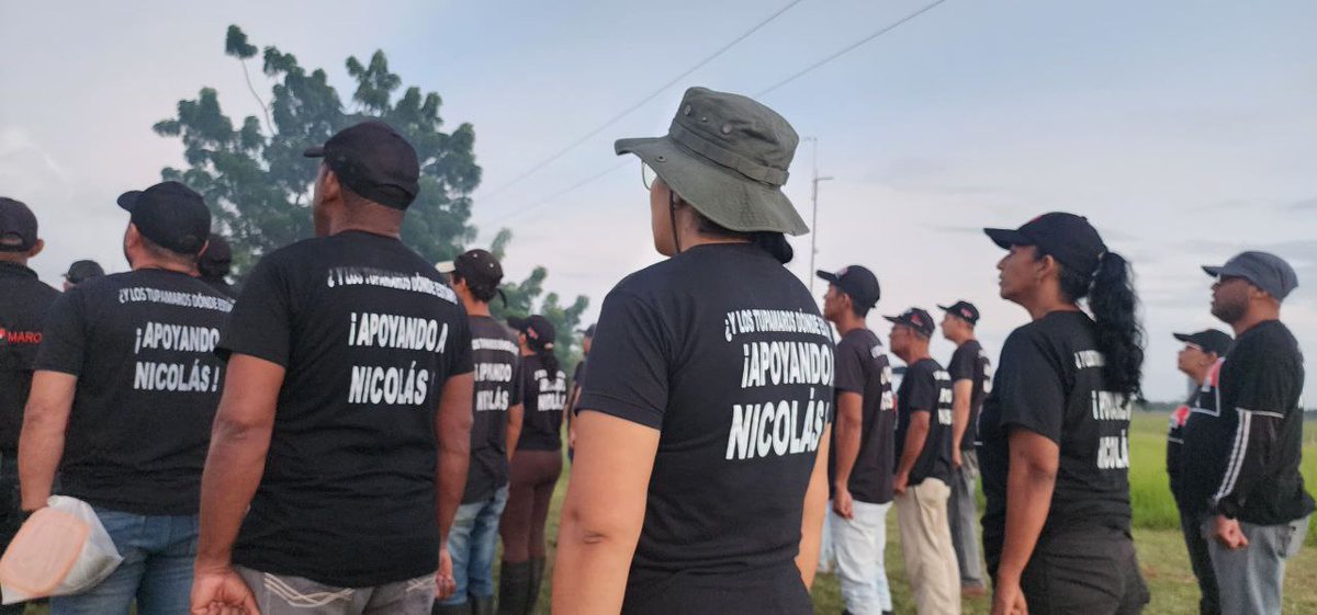 ¡TUPAMARO ES FORMACIÓN!📚

Con amor, compromiso y mistica Revolucionaria damos inicio a una nueva avanzada en nuestra Escuela de Formación Juan Emilio González Porta, entonando las gloriosas letras de nuestro himno Tupamaro. 🔴⚫
#TodoElPartidoUnaEscuela