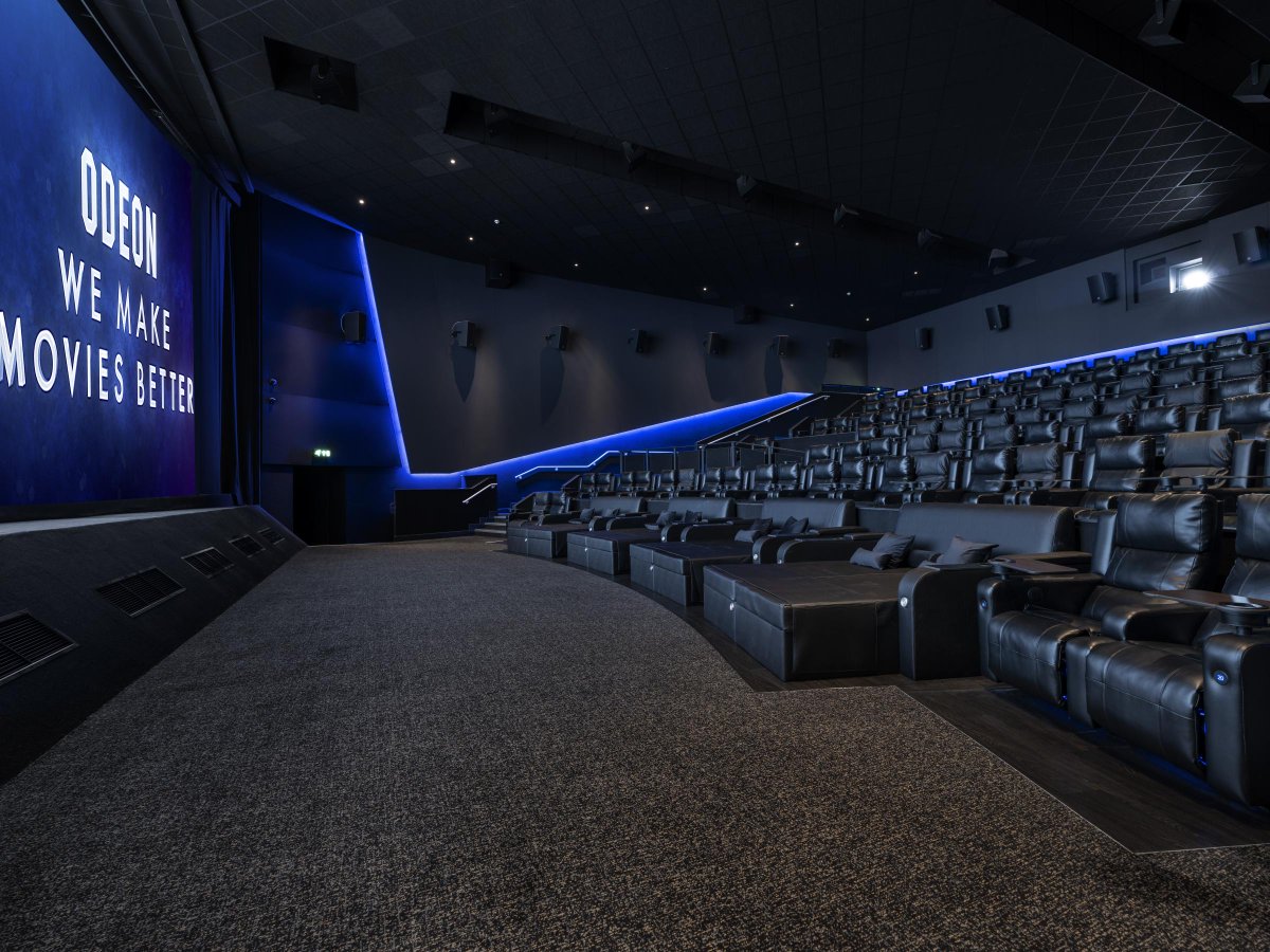 Venues_org_uk's tweet image. Odeon Bournemouth offers 10 screens of film magic showing in stunning RealD 3D and eye-popping immersive iSense. This cinema is conveniently located in the BH2 leisure centre car park, for perfectly easy parking. 
bit.ly/3B8UCWT
#BigScreenExperience #ODEONBournemouth
