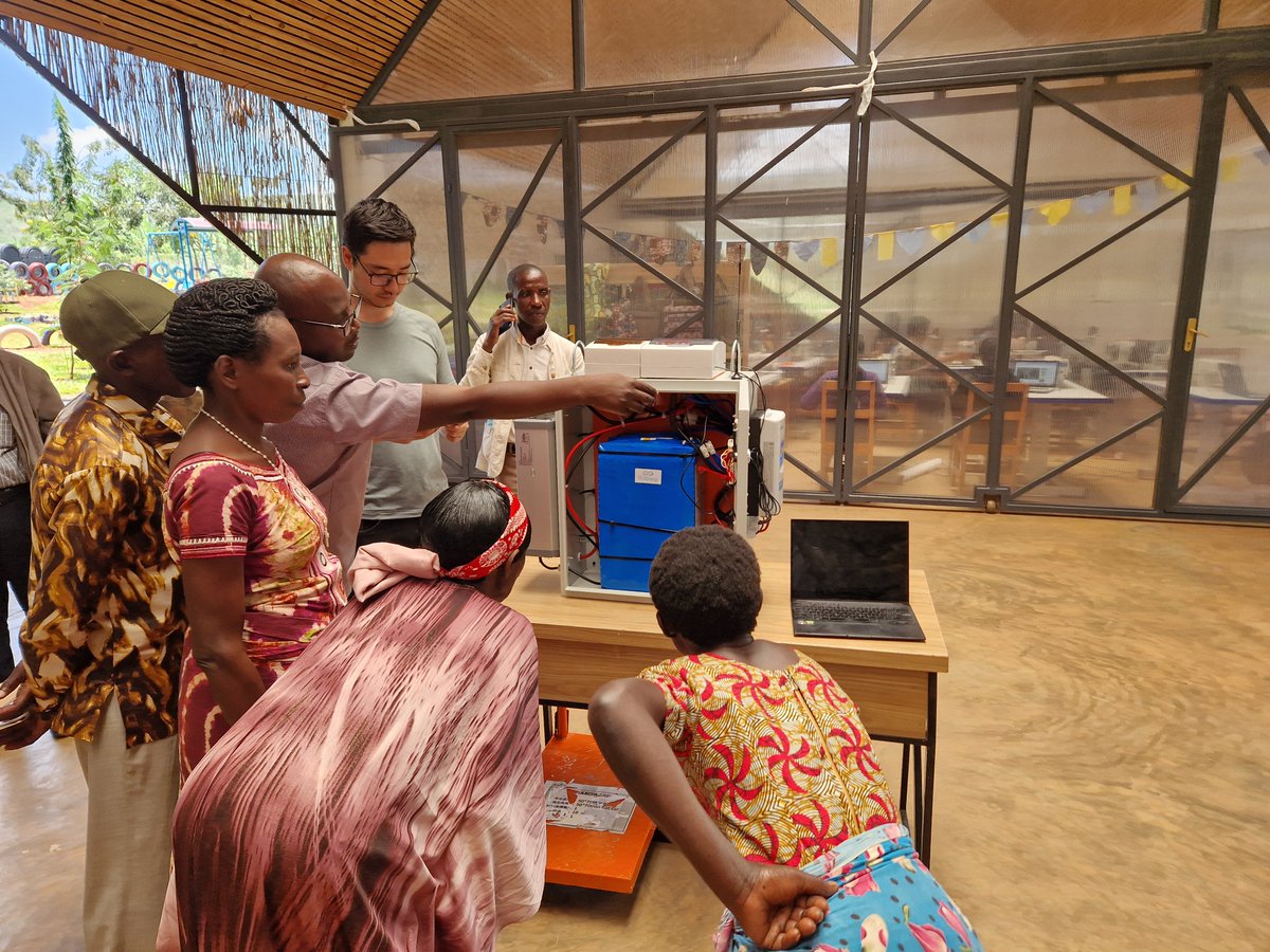 Coventry University Research and Innovation (@covuniresearch) on Twitter photo Research led by <a href="/CovUni_CSM/">Computational Science & Mathematical Modelling CSM</a> is transforming clean cooking in Rwanda with solar-powered cookers, addressing deforestation, promoting sustainability & reducing inequalities. 🌍☀️
⤵️✨Read about the <a href="/ESRC/">Economic and Social Research Council</a> funded project✨⤵️
coventry.ac.uk/research/about… Research led by <a href="/CovUni_CSM/">Computational Science & Mathematical Modelling CSM</a> is transforming clean cooking in Rwanda with solar-powered cookers, addressing deforestation, promoting sustainability & reducing inequalities. 🌍☀️
⤵️✨Read about the <a href="/ESRC/">Economic and Social Research Council</a> funded project✨⤵️
coventry.ac.uk/research/about…