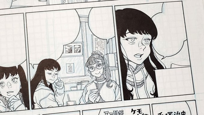 12月10日発売のヤングコミック2025年1月号にて、『ヤンコミのちょっとHなバズらない話』というエッセイ漫画企画に、3ページ(+稀見理都氏のコラム1ページ)描いています。どっかで見た漫画家と編集者の2人が登場していますが、よろしくです。 