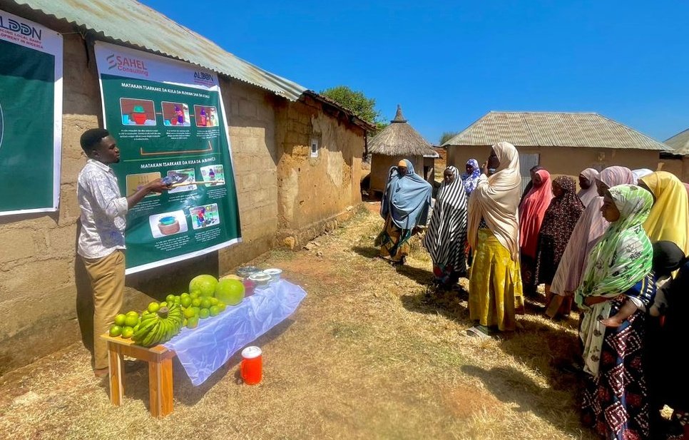 sahelconsulting's tweet photo. Wrapping up 2024 strong!
The IDL site concluded its cooking show series across 24 communities, engaging 50+ participants per event.
Thanks to CHEWs, weโve improved dietary diversity, nutrition, and food security in Plateau and our other focus states.
#ALDDN #SahelConsulting https://t.co/BeF8LGkx6k