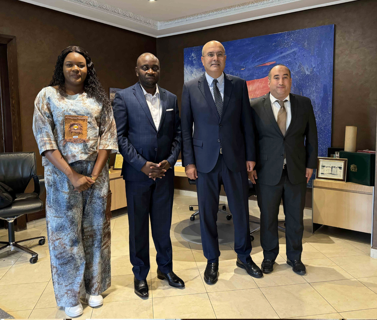 StrategieRdc's tweet photo. 🌍 #Mission_Maroc_Port_de_Tanger !
Les participants ont découvert le projet de reconversion de la zone portuaire, visant à dynamiser l'économie régionale. Un échange enrichissant avec les responsables de la SAPT.
#Tanger #Reconversion #SAPT #DéveloppementÉconomique 🚢✨ https://t.co/j37UnKc25D
