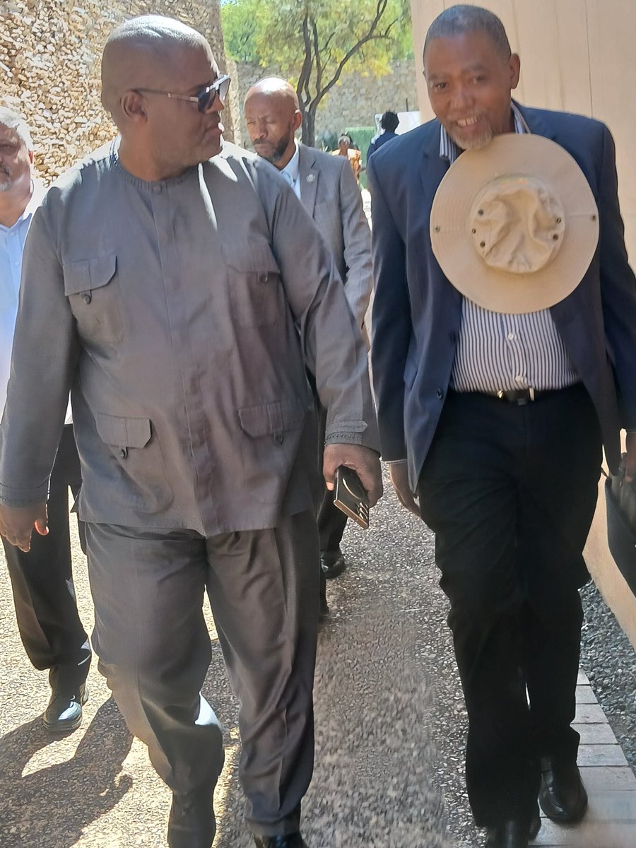 DLRRD_za's tweet photo. Minister Nyhontso arrives for the briefing ahead of the celebrations for the 30th anniversary of the Restitution of Land Rights Act today at Freedom Park.
#30YearsOfRestitution #SALandRightAct
#LandRights #Restitution #LandIsFreedom
@GCISMedia @GovernmentZA @VukuzenzeleNews https://t.co/nGb91opl85
