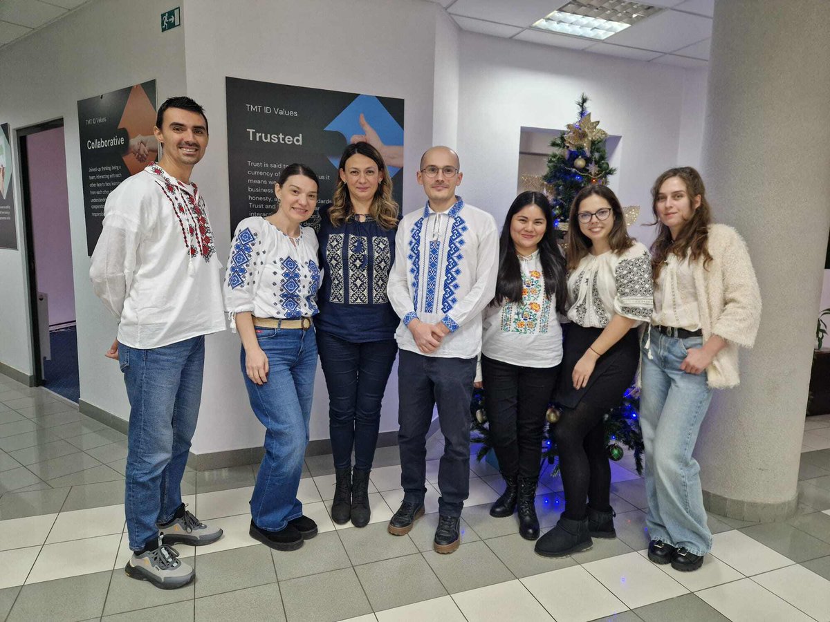 tmtid_limited's tweet photo. 🇷🇴 Yesterday marked Romania’s National Day, and today our Romanian office proudly continues the celebration.

Together, #teamTMT honours our traditions and values that inspire unity, resilience, and progress, both in our nation and in our work. Happy National Day to all! https://t.co/KoA9tecS3F