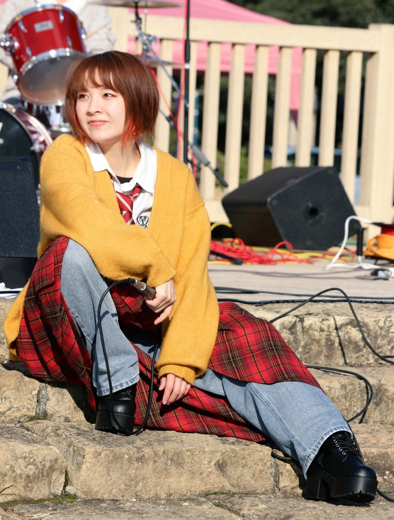 BUDDY95098145's tweet image. 2024年12月1日(日曜日)
『ぐるメロっ！』
姫路大手前公園
イリンクス💐💐💐
#xilinx. 
#イリンクス.
#ぐるメロっ