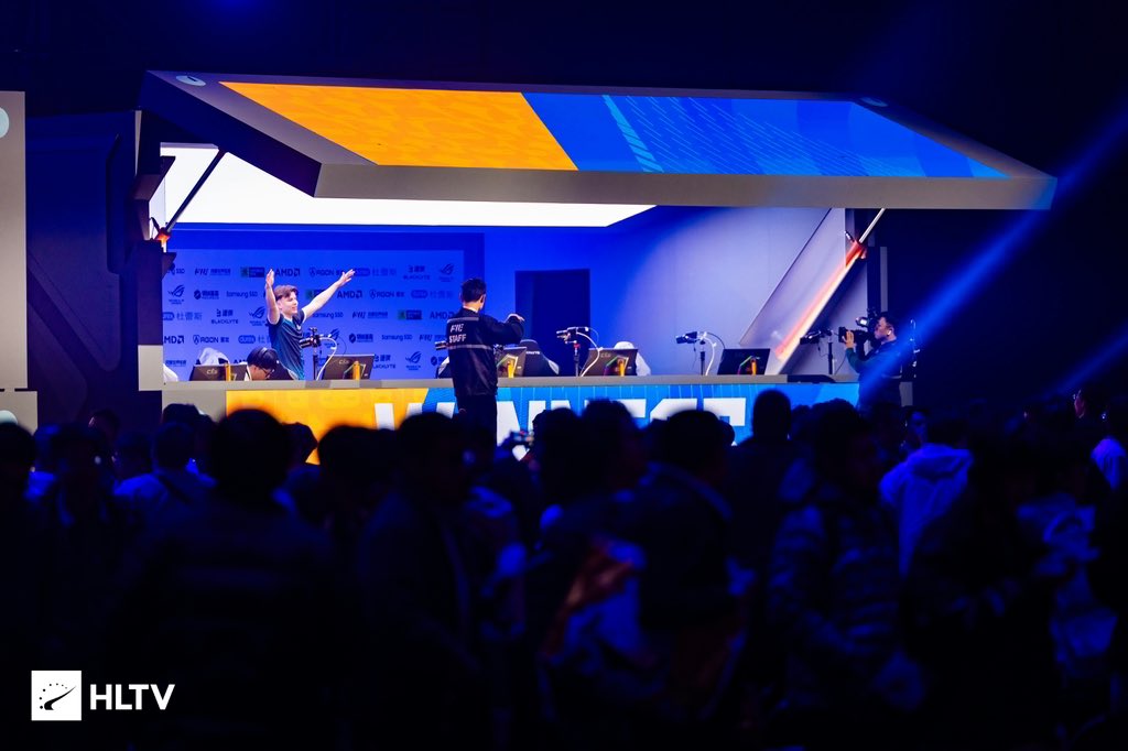 Sebastian Tauson tweet media