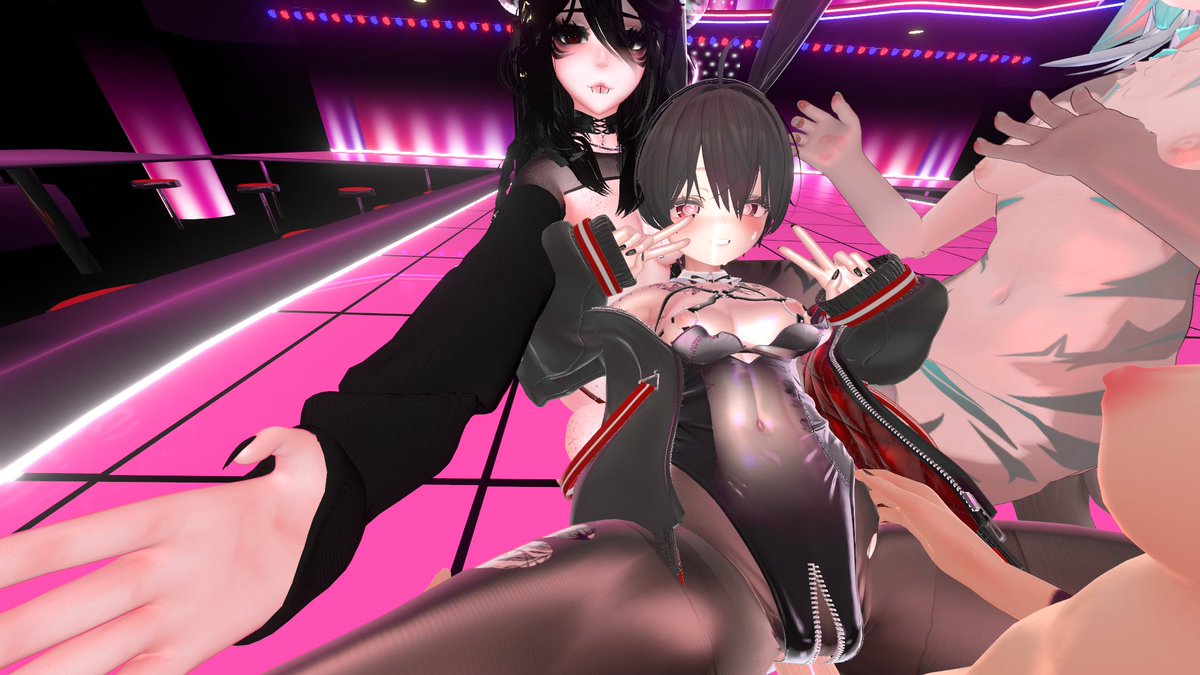 zeniczen1's tweet photo. #exhibitionism #vrclewds https://t.co/qpkJIzXD7n