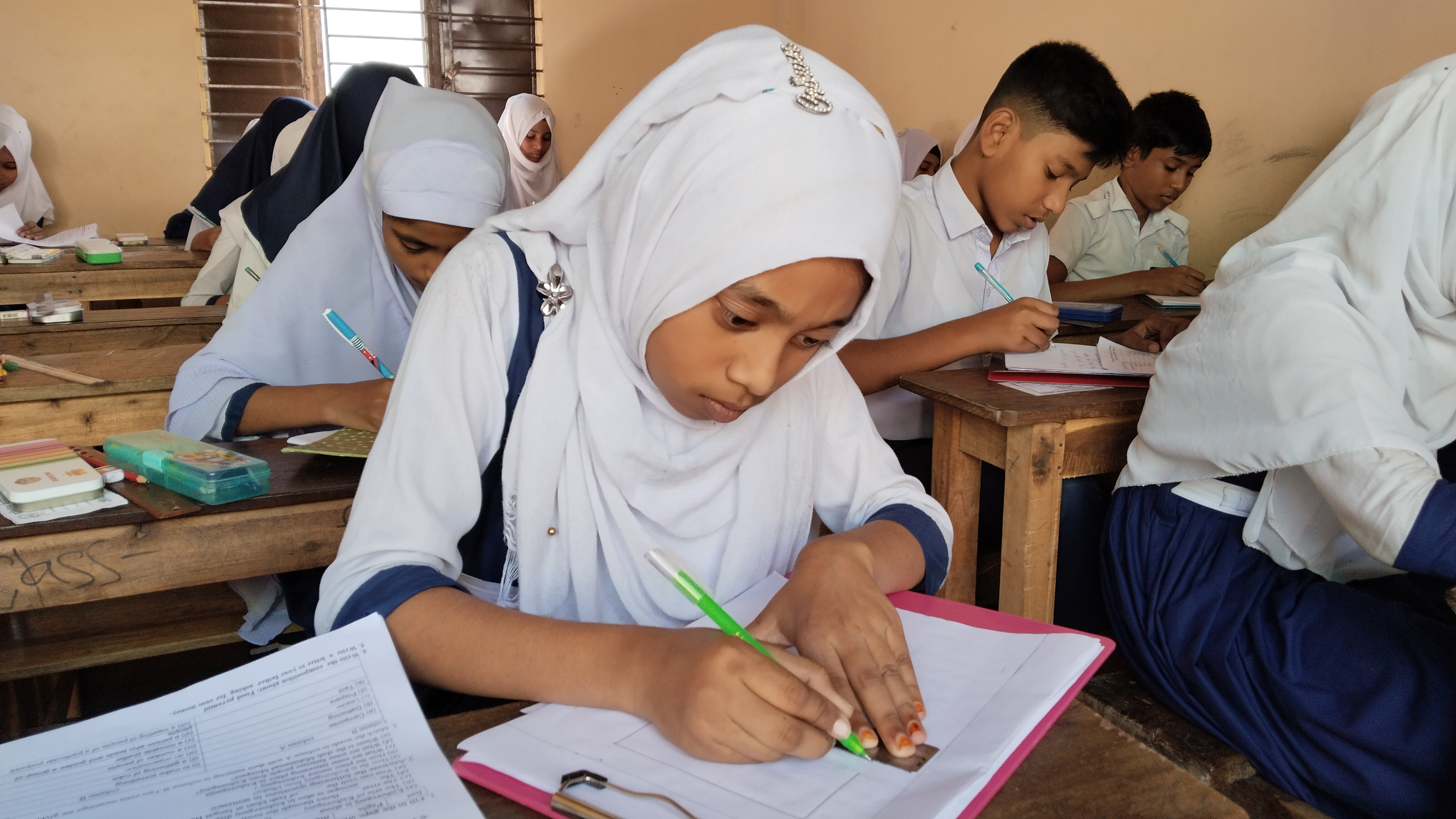 কালিয়াকৈরে মেধাবৃত্তি পরিক্ষা অনুষ্ঠিত