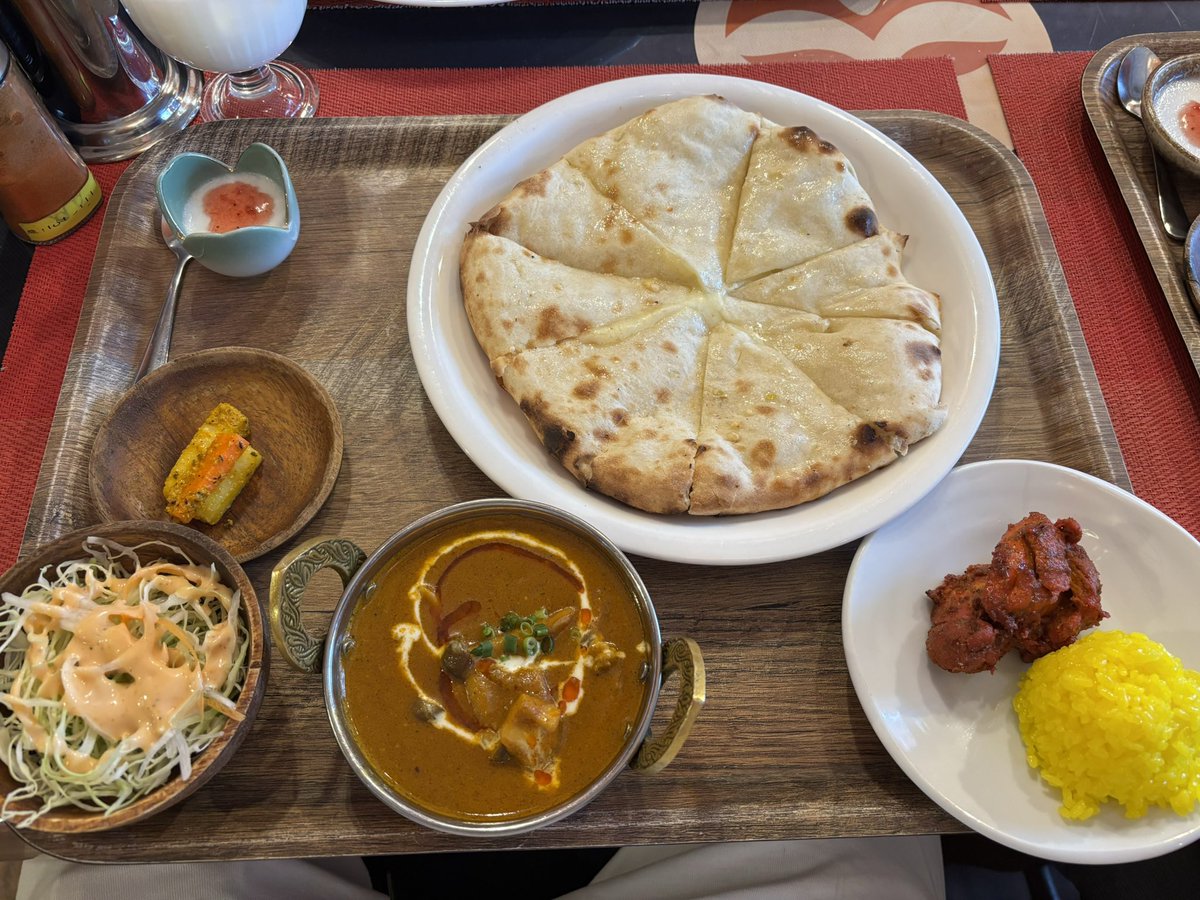 昨日は宮城オフィス大掃除イベントに参加🧹
皆さん手際が良く、あっという間に掃除が終了✨

その後は、毎月恒例の活動宣言オフ会を開催しましたー！
毎回、宣言内容が様々で聞くのが楽しみです😸
いつも参加してくれる方、初参加の方、ありがとうございます🙏

お昼皆んなで、カレー🍛