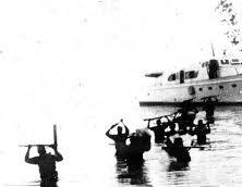 El 2 de Dic 1956 el destacamento de 82 combatientes al mando de #Fidel, desembarcó cerca de la playa "Las Coloradas" al sur de la actual prov. de #Granma. Se iniciaba la lucha armada x el  Ejército Rebelde contra la tiranía batistiana. #VivaFidel y los héroes de la #Patria
