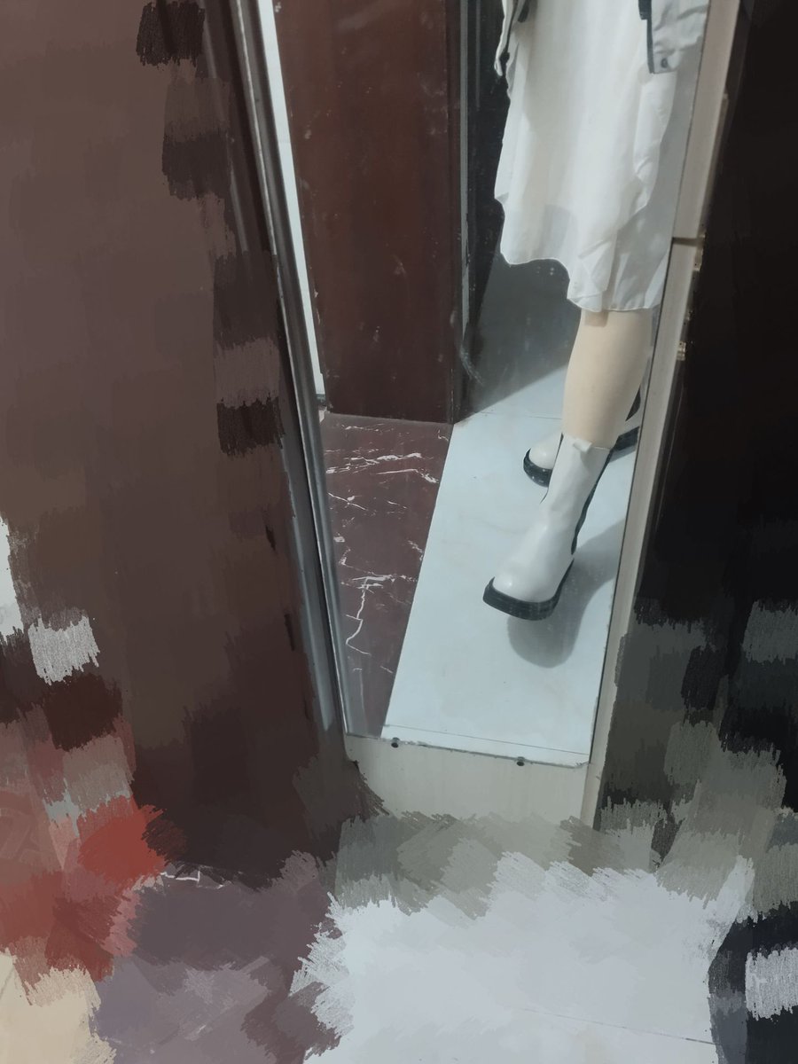 s51022303's tweet photo. 展示下新靴子捏~ https://t.co/2TqkfiiKau