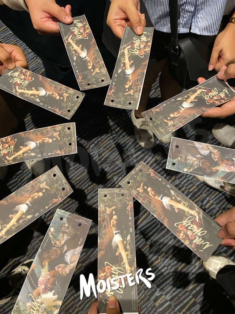 OfcMoisters_'s tweet photo. #ImOkayListeningParty 🌱 https://t.co/m8ow9b4D3r