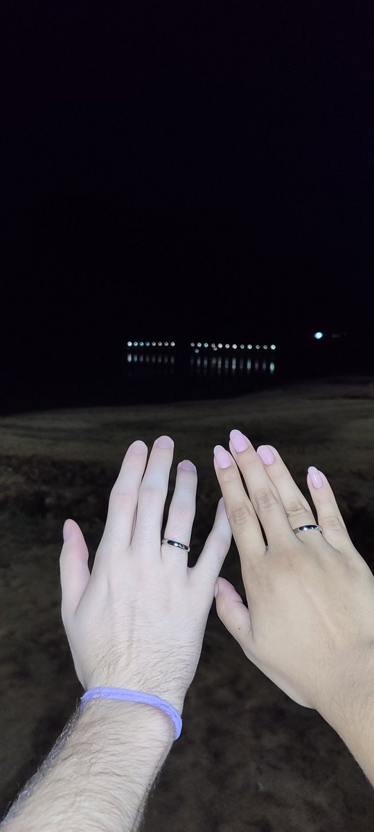 ymoan_0's tweet photo. oi gente esse é meu amor, ele é todo piquitucho viadinho desse jeito, mas é meu amor, te amo meu amor 💞💞💕💕💥💥💥 
@breenovsky https://t.co/vmIylfz72O
