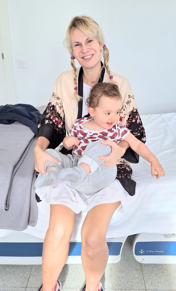 El blog de Amanda (@elblogdeamanda) on Twitter photo Cómo s dice CUENTA D AHORROS en #inglés ?
⛔Account of savings
✅SAVINGS ACCOUNT
SAVING translated into #Spanish can mean:
1)The doctors were saving my life
2)Are you saving any money?
3)Do you have enough savings for an emergency?
#elbookdeamanda
<a href="/Planetadelibros/">PlanetadeLibros</a> Cómo s dice CUENTA D AHORROS en #inglés ?
⛔Account of savings
✅SAVINGS ACCOUNT
SAVING translated into #Spanish can mean:
1)The doctors were saving my life
2)Are you saving any money?
3)Do you have enough savings for an emergency?
#elbookdeamanda
<a href="/Planetadelibros/">PlanetadeLibros</a>