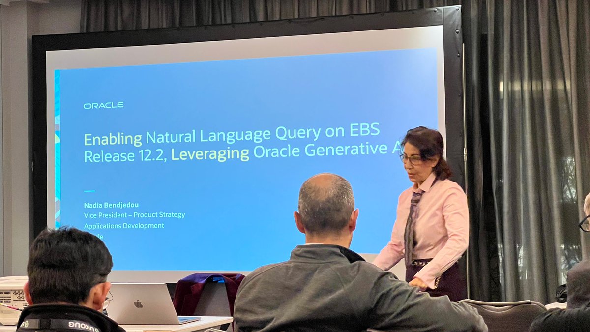biju_thomas's tweet image. #ukougDiscover24 #oracleEBS Enabling Natural Language Query on EBS Release 12.2, Leveraging Oracle Generative AI. 
Nadia showing us the new feature of EBS - conversation with EBS using plain English! Awesome!