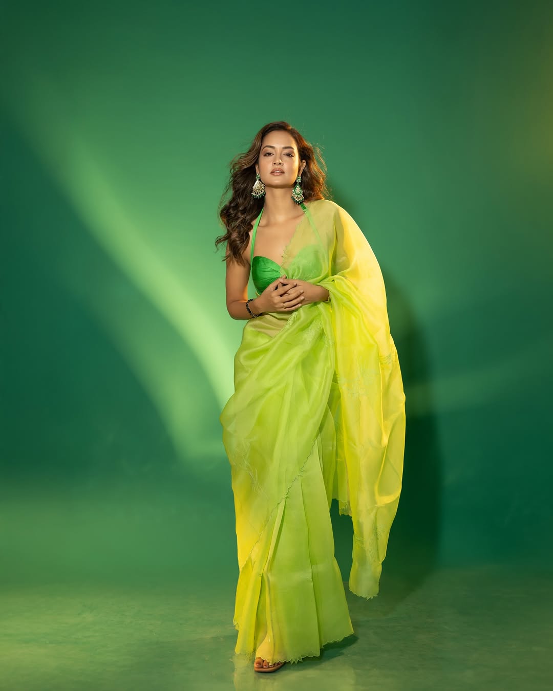 Gdz1OGyXkAAgKDc?format=jpg&name=large