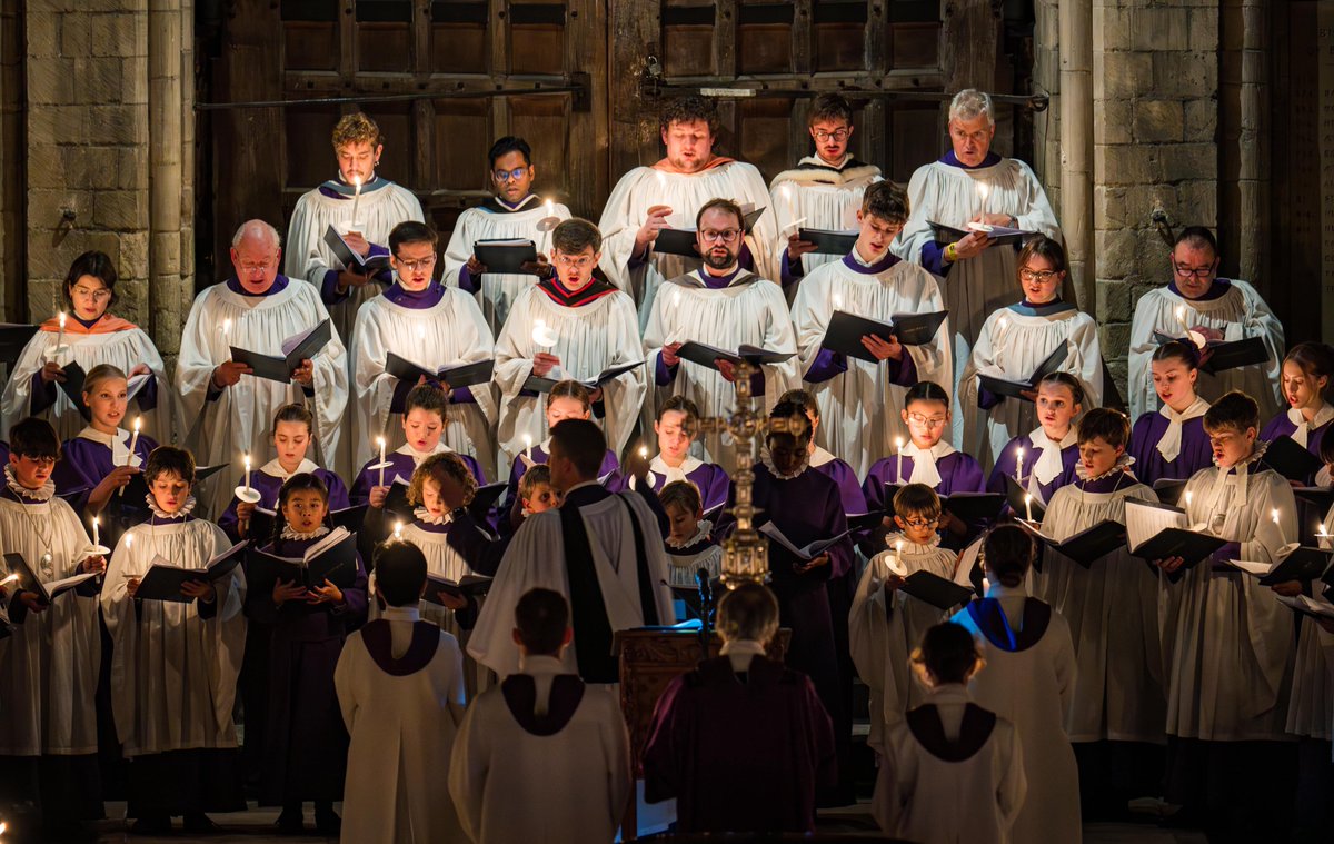 🕯 Some picture highlights from yesterday’s Candlelit Advent Procession. 🕯

Thank you to all who joined us for this special service.

📷 Bill Smith

cathedral.org.uk/news/advent-pr…

#Advent
#CalmAndBright