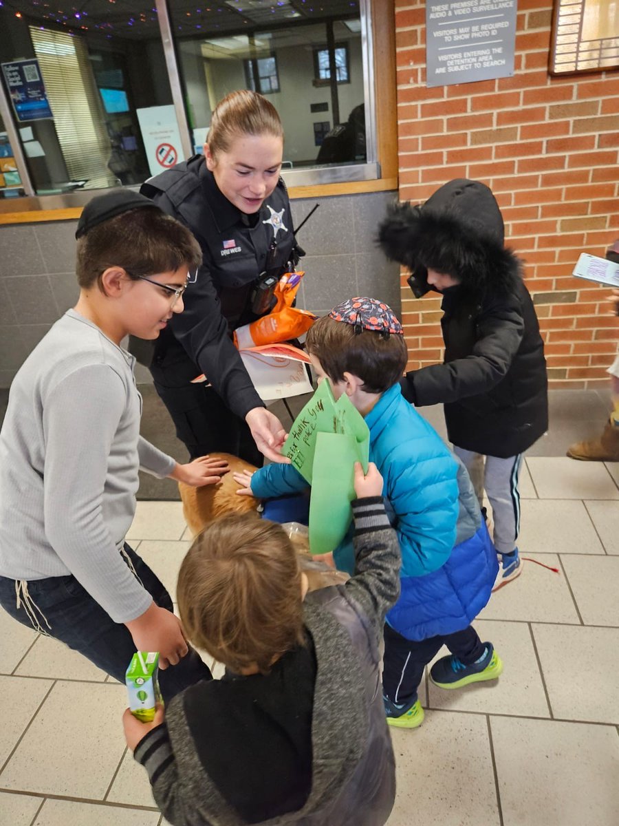 Northbrook Police Department tweet media