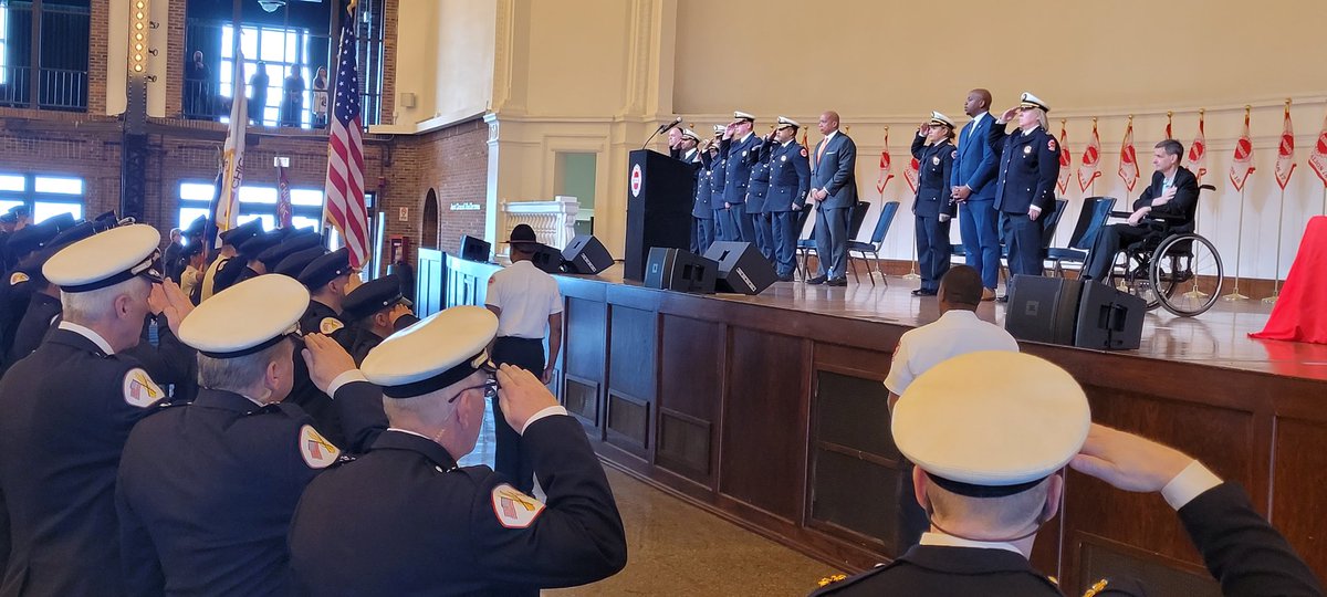 CFDMedia's tweet photo. The CFD has welcomed 122  Firefighter/EMTs &amp; 9 Fire Paramedics to the best fire department in the world. Stay safe and thank you for choosing to be of service to others. Thanks @ChicagoBears Pres &amp; CEO for joining us this morning. https://t.co/WTqHNg4Ayd