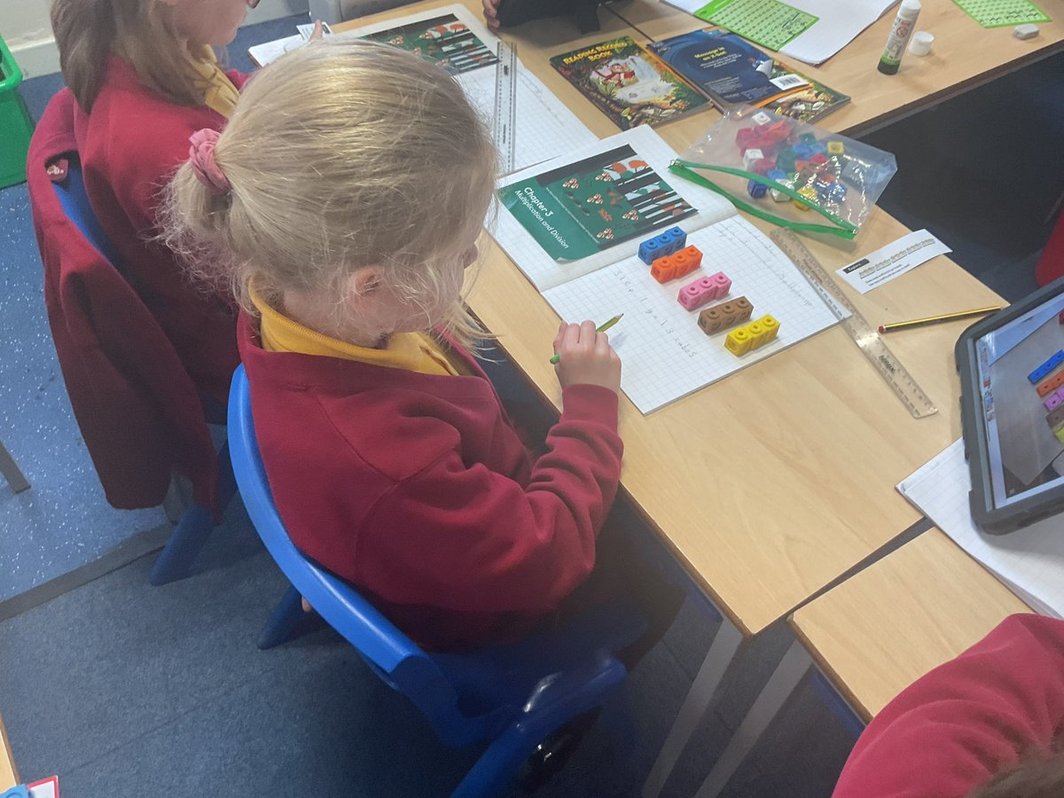 StJamesYear3's tweet photo. Follow us on our multiplication learning this week:
Weโve begun a new chapter and here we are investigating how to count the total number of muffins. Can you work out which timestable we are learning? #MNP #MathsNoProblem #Year3 @StJamesChorley https://t.co/3o5tfmyrcP