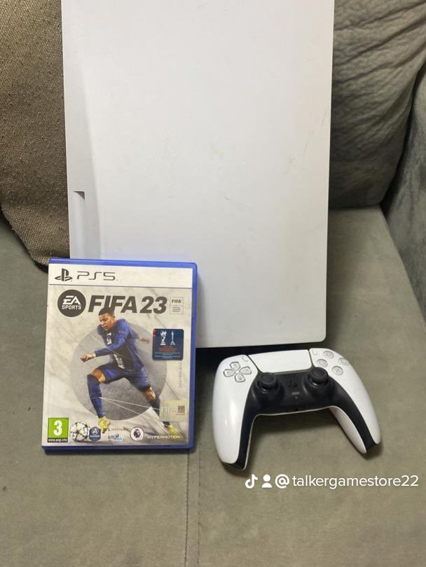 talkergamestore's tweet photo. I sell Playstation video-game 3 4,5 send a dm if you interested
Phoebe https://t.co/nazdjSRGp7