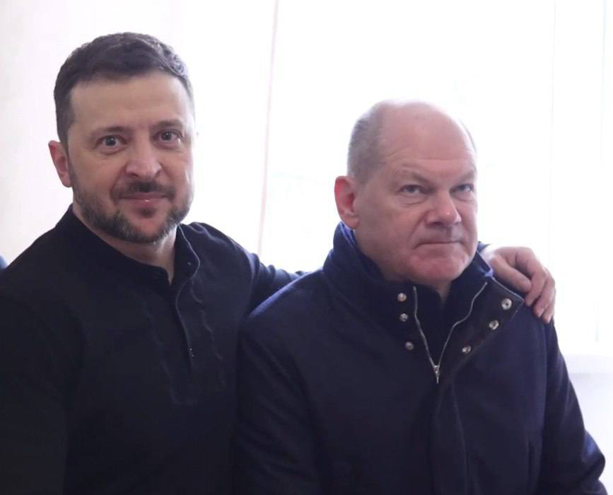 Germany, send Taurus or we send him back.