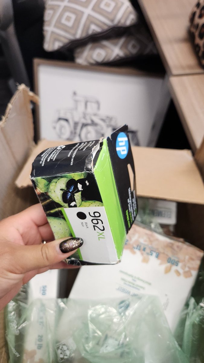 AZExcavation's tweet photo. @BestBuy everytime I order online the box is damaged, items are damaged. Paper is loose in the box. $54 of ink box damaged. https://t.co/39Q0G5pMbZ