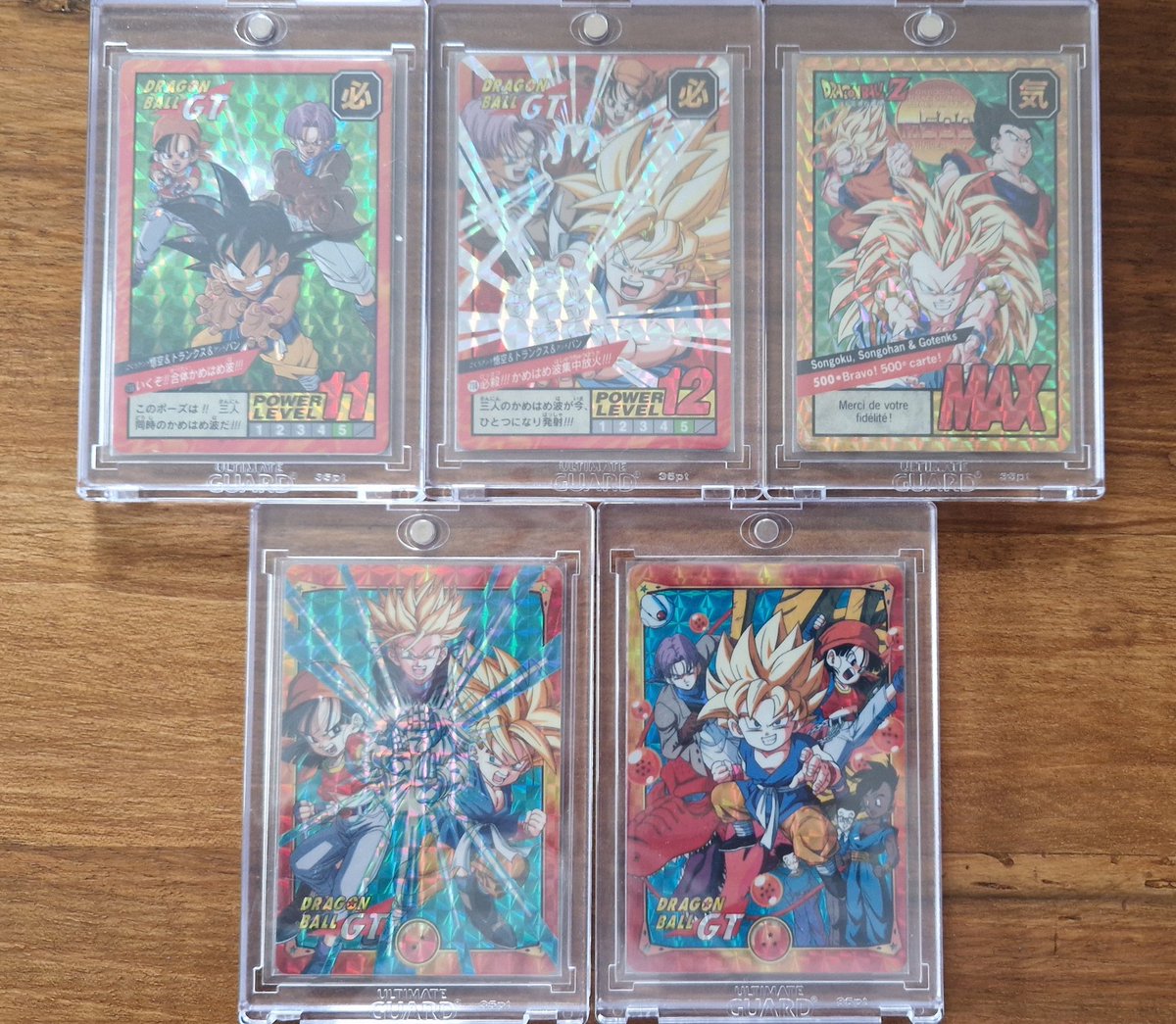 Brorne's tweet image. Je suis tombé sur ces cartes Dragon Ball, en rangeant les cartes MTG ^^