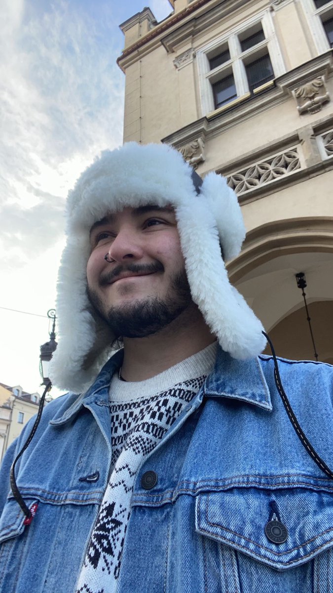 MillLuke's tweet image. Krakow going well so far ❄️