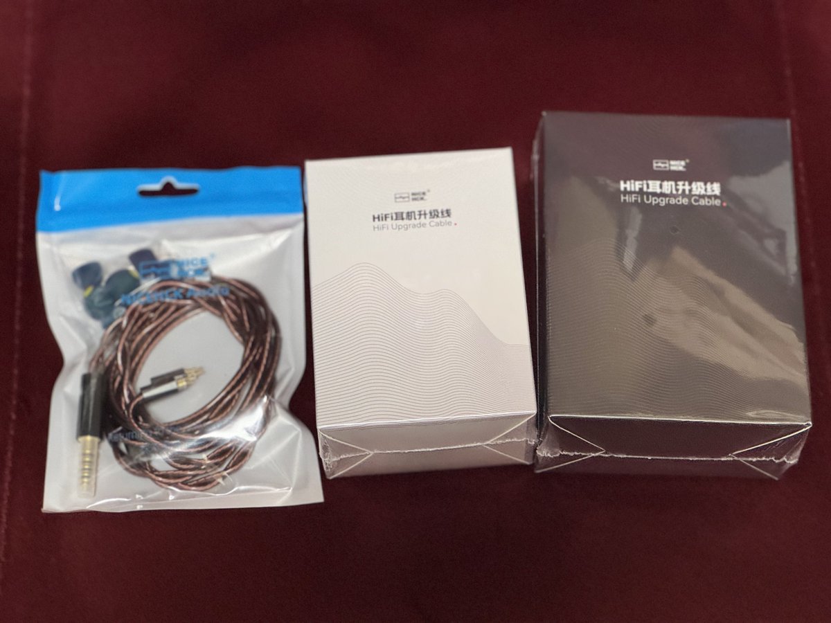 yu_san9051's tweet image. まとめて着弾❗️

NICEHCK

•DearOrpheus 4.4mm 2Pin

•1950saga 4.4mm 2Pin

•berryjam 4.4mm 2Pin

一つ頼んだ覚え無いなと思ったら福袋のやつでした✨
DearOrpheusよりも1950sagaのが気に入っちゃった💖

#ポタオデ 
#有線イヤホン 
#リケーブル 
#NICEHCK 
#NICEHCKのランダム福袋