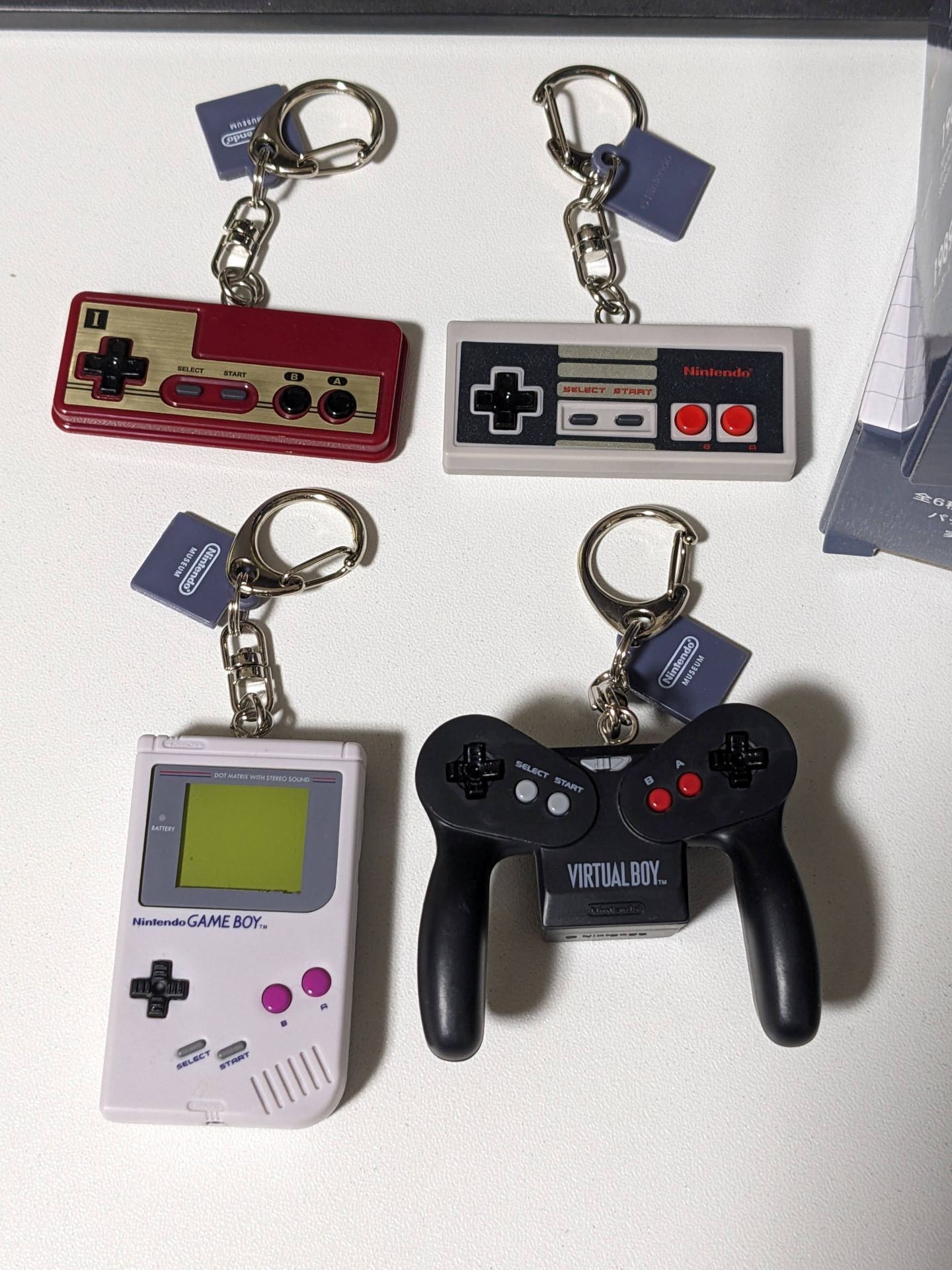 ゲームハードキーホルダーコレクション - Search / X