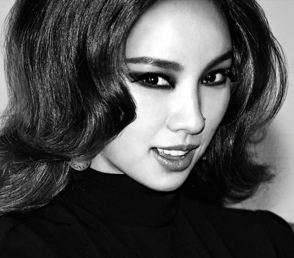 _SCARLABEL's tweet image. SCAR — #05 PHOTOSHOOT
⠀⠀
'MADAME CORÉE' 2ND SINGLE PT.1
⠀⠀
'MISS KOREA' OUT NOW!
© SCAR 2024.
⠀⠀
&amp;gt; open.spotify.com/playlist/091eo…
LISTENING ON SPOTIFY! 🎧✅️
[#] [#SCARLABEL] • [#SCAR_HIT]