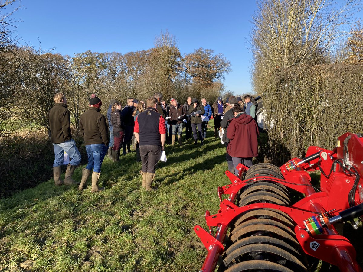 cereals_sw's tweet image. Enthusiasm certainly wasn’t dampened or drained by the theme at Cheltenham last week. Great turnout, great speakers, a hearty breakfast and a fine day… chuffed with a quality meeting 👏 @AHDB_Cereals @andynewbold @FarmservicesLtd