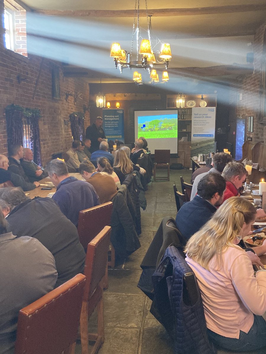 cereals_sw's tweet image. Enthusiasm certainly wasn’t dampened or drained by the theme at Cheltenham last week. Great turnout, great speakers, a hearty breakfast and a fine day… chuffed with a quality meeting 👏 @AHDB_Cereals @andynewbold @FarmservicesLtd