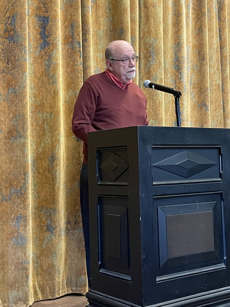 AmyBBarone's tweet photo. Yesterday #poetry warmed the Willa Cather Room at @nypl Jefferson Market branch for the Carmine Street Metrics reading w/features @Kat_Georges of @threeroomspress @DavidMKatz1 &amp; Anton Yakovlev plus a lively #openmic @carpet204 @yuyutsupoet @jancastro295287 @OneArtPoetry1 https://t.co/af4Tru6R0u