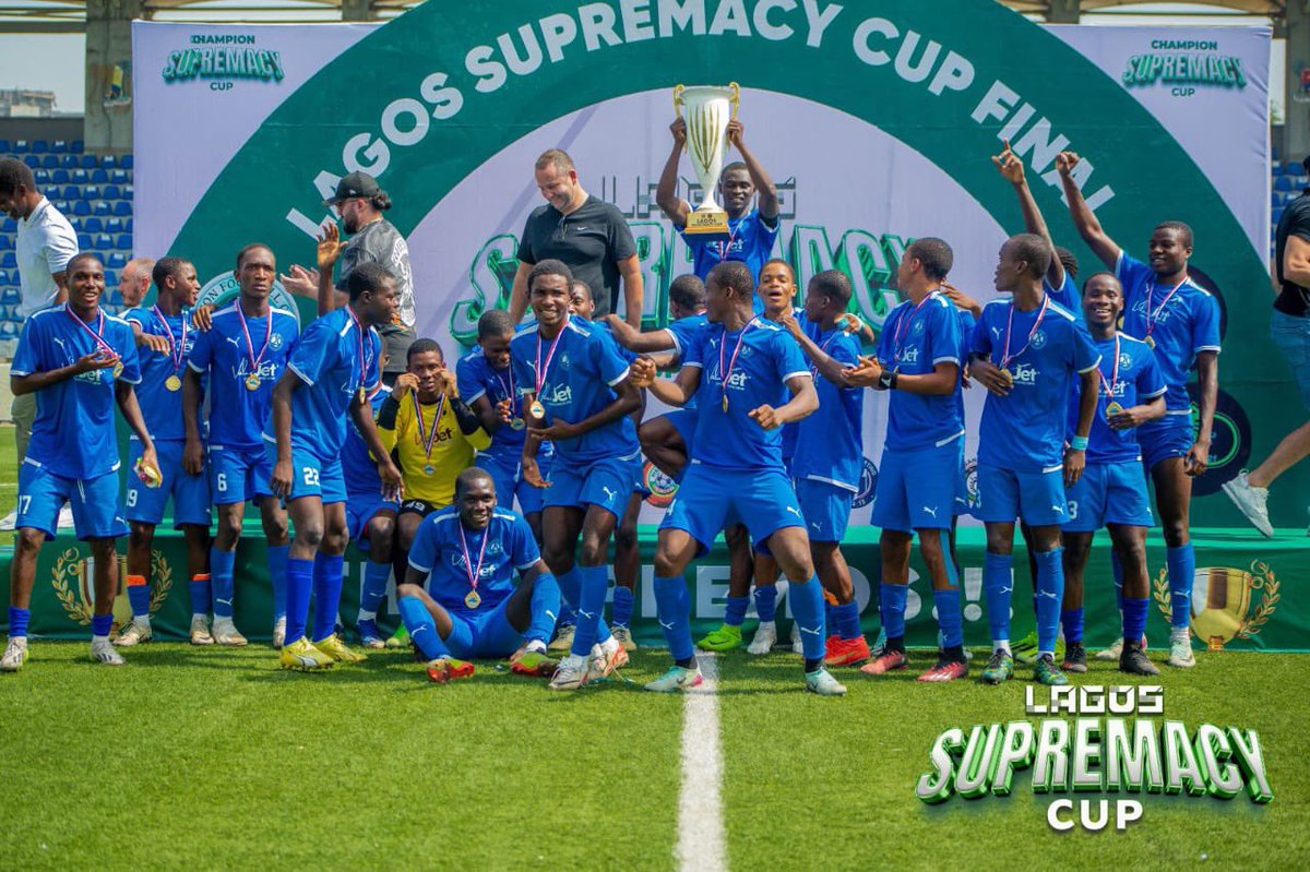 OyebodeCup's tweet image. Another trophy and winner's medal for a #ProfAkinOyebodeCup product.
Abass Olasunkanmi's @Beyond_limitsFA wins Lagos Supremacy Cup 2024