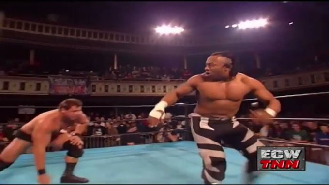 wrestle_hist's tweet photo. 12/2/1999
Mike Awesome defeated 2 Cold Scorpio to retain the ECW World Heavyweight Championship on ECW on TNN from The Tabernacle in Atlanta, Georgia.
#ECW #ECWonTNN #MikeAwesome #AwesomeBomb #2ColdScorpio #FlashFunk #ECWWorldHeavyweightChampionship https://t.co/LTNDrPYL0f