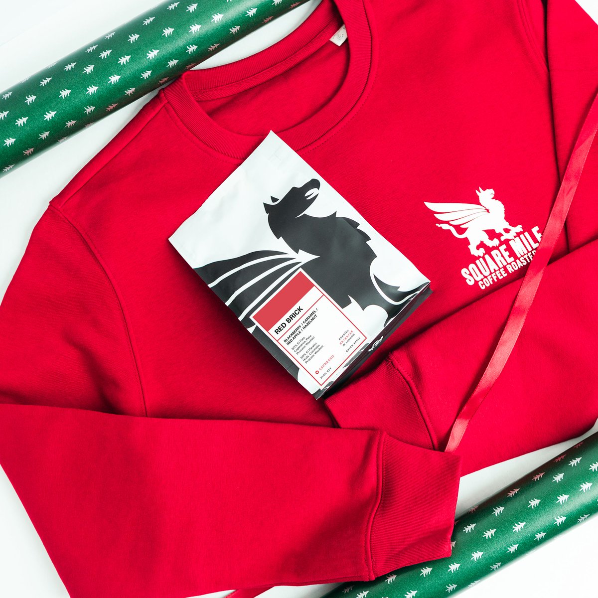 Cyber Monday has landed! For today only, get an automatic 30% off selected merchandise. So warm up in a classic Griffin sweatshirt or add to your coffee book collection with a insightful read by <a href="/jimseven/">James Hoffmann</a>. What will you pick?
buff.ly/41wYFr5