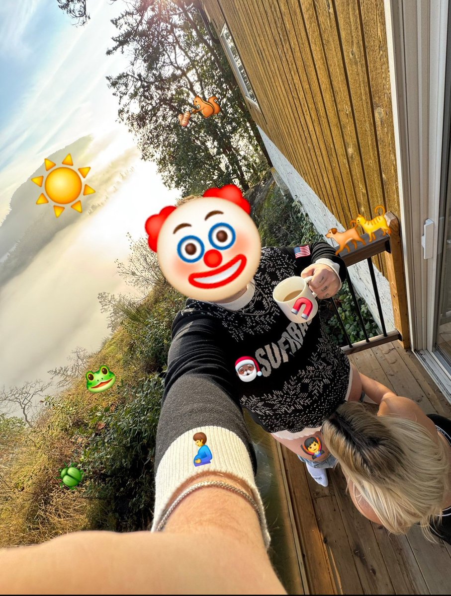 Gm #Emojifi☀️

I ❤️ my 👕

What #emoji▪️we 🛒 today?

<a href="/emojiracedotfun/">Emoji Race 👀</a>

🍆🚀🐈🐕🐿🔥🥜🐳👽🧱🐐🦍🦓🐂🔫🍕🪲💩🙏🇺🇸🧛‍♂️🌕🤖🧲🫃🐈‍⬛️🎅🏿😂😇🤠👻😹

#EmojiCoin #emojicoindofun #tiktok #TikTokライブ #MemeFi #memecoin #meme #MemesAI #Memes #memecoin #ALTSZN #Altcoins #altcoin #SOL #Solana