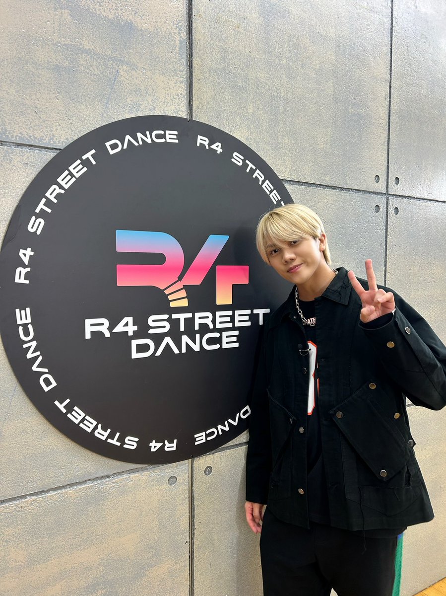 jr_official_X's tweet photo. #佐々木大光 が出演する
『R4 STREET DANCE シーズン2』

前回放送されたクルーを決めるドラフト会議はご覧いただけましたか？🫣💜

今日はいつもと時間が違う
⏰ 深夜25:15から放送です🕺🏻🔥

ぜひお楽しみに👀✨

#R4SD
#7MEN侍 https://t.co/d0AOyzmlZM