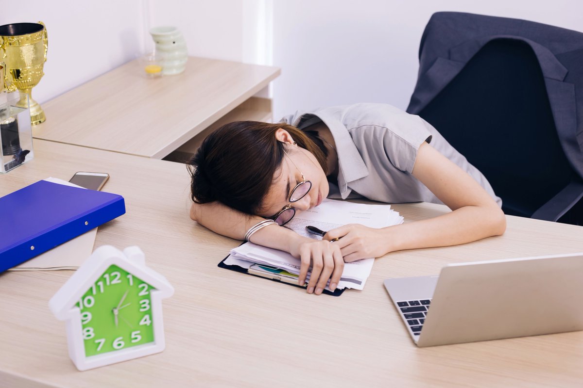 877DEADBUG's tweet image. If stick insects can regenerate limbs, you can make it through the Monday after Thanksgiving break. 😴 😩 #motivationalmonday
.
.
.
#pestcontrol #877deadbug #happymonday